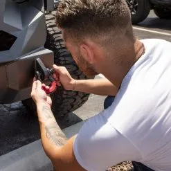 CAOS Recovery Gear CAOS Single Bow Shackle -Carbon Offroad Sales ARWaLWtKB79 9l2bJnMWG17bQ