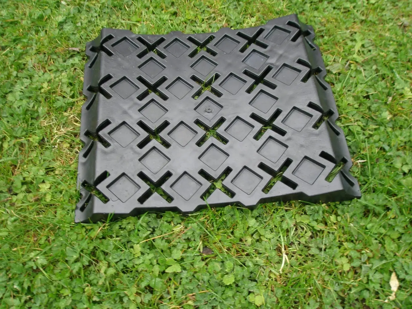 Milenco - Stacka Tyre Savers - MIL4701 9 Milenco - Stacka Tyre Savers - MIL4701 - Image 7