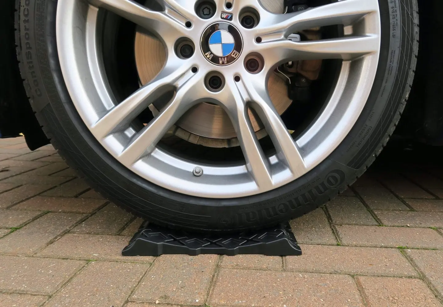 Milenco - Stacka Tyre Savers - MIL4701 8 Milenco - Stacka Tyre Savers - MIL4701 - Image 6